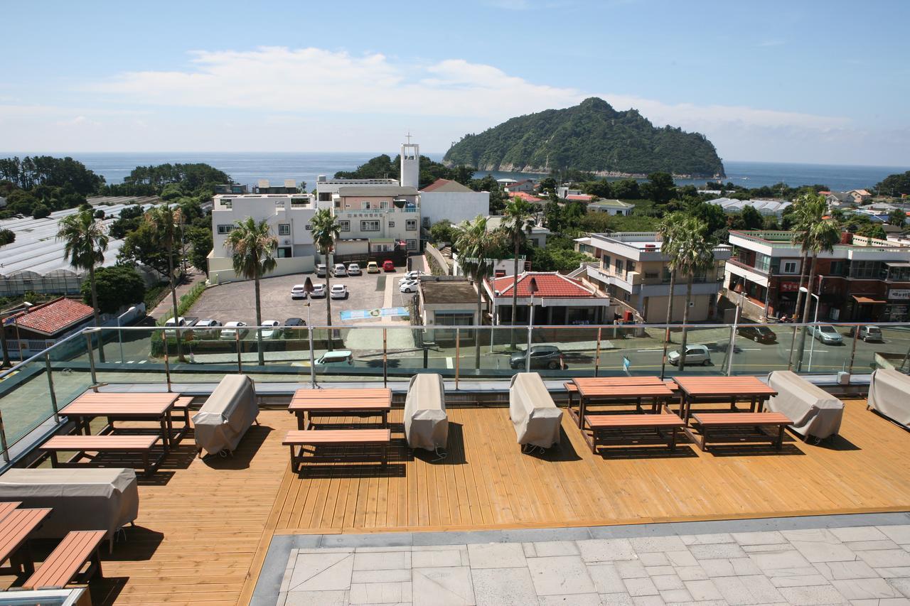 The Blue Jeju Hotel Seogwipo Bagian luar foto